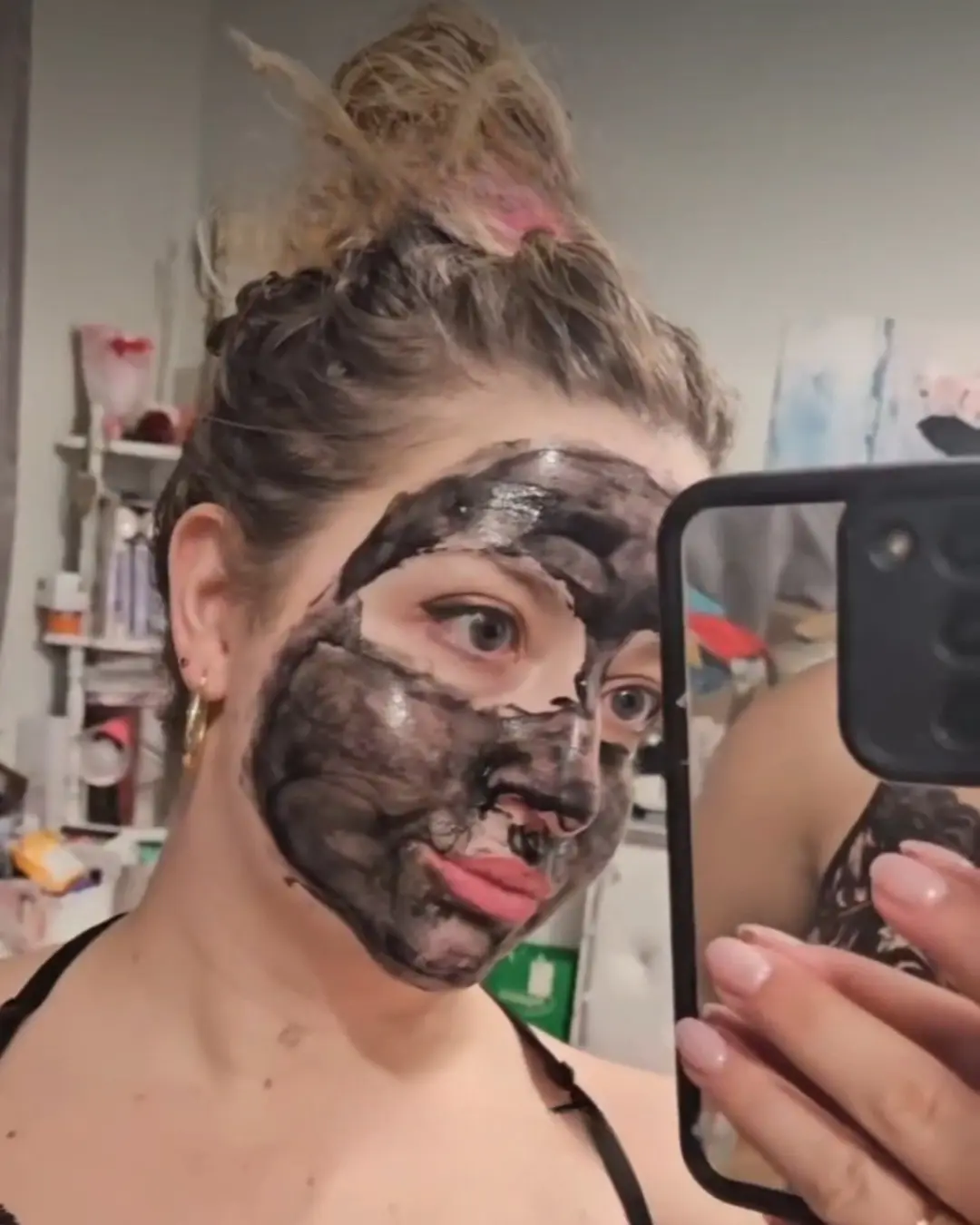 Дария Ганчова, pharmawoman за Nigra Lux+ "Nigra Lux Plus | DEEP EFFECT ppGEL-MASK. Това е продукт за интензивна грижа, който се използва 2-3 пъти седмично като самостоятелен ритуал, осигурявайки: 🌱 Дълбоко почистване ⚖️ Детокс и балансиране ✨ Регенерация и възстановяване 💎 Успокояване и защита на кожната бариера"